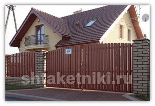 Штакетник для забора под дерево в Симферополе